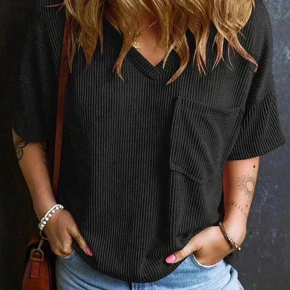 Black Casual Women's Twisted Threaded Short-Sleeved T-Shirt - Picture 4 of 5